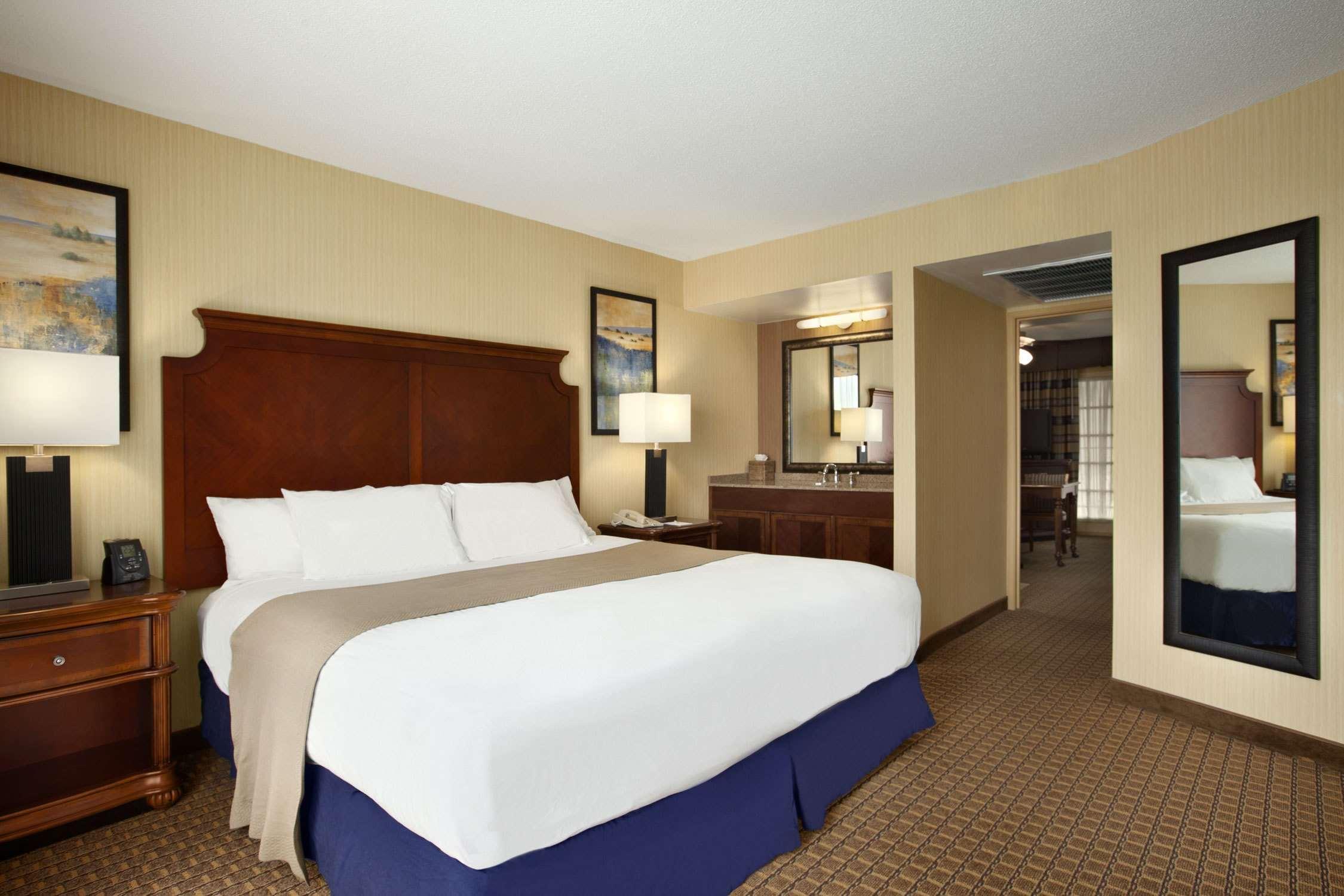 Embassy By Hilton Bloomington/minneapolis Hotel 4*