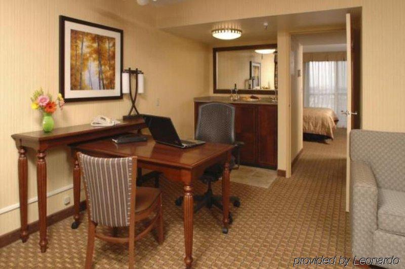 Embassy By Hilton Bloomington/minneapolis 4*
