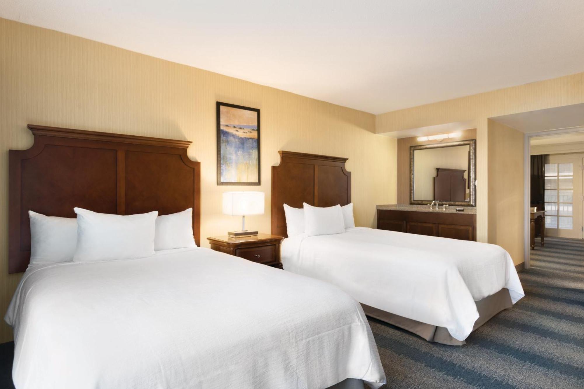 Hotel Embassy By Hilton Bloomington/minneapolis Bloomington