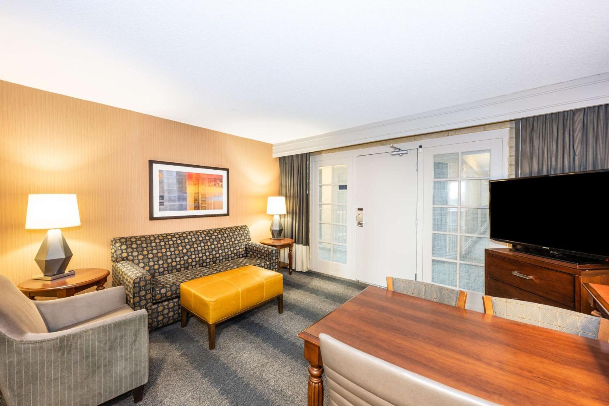 Embassy By Hilton Bloomington/minneapolis Hotel 4*